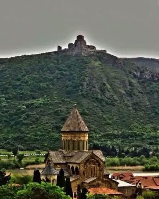 Guest House Sveti Mtsʼkhetʼa Екстериор снимка